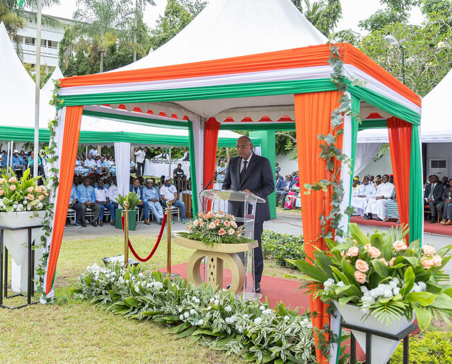 Fête du Travail 2023 : Patrick Achi invite les travailleurs à poursuivre les efforts de construction d'une Côte d’Ivoire solidaire