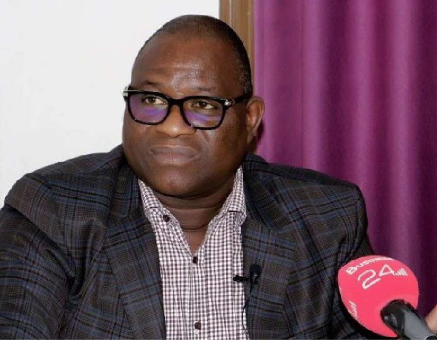 Hommage aux pères et aux mères :  Touré Ahmed Bouah apporte son soutien à la jeunesse et aux parents de Koumassi Sicogi 2