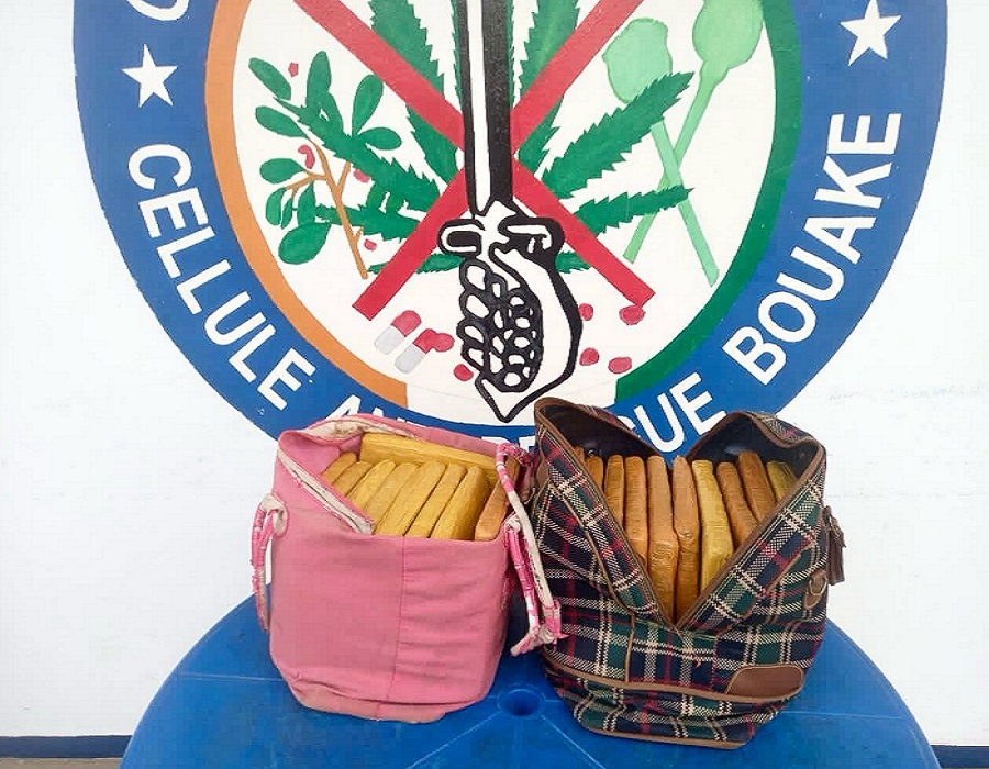 Bouaké : 20 blocs de cannabis saisis dans un car