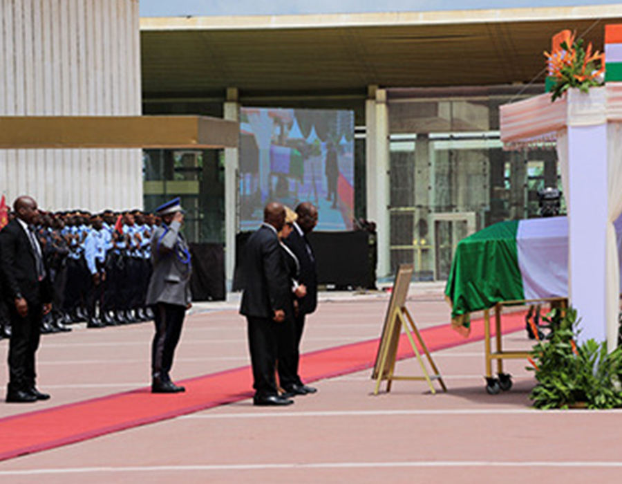 Obsèques de l’ex- président Henri Konan Bédié : Hommage de la nation au palais présidentiel